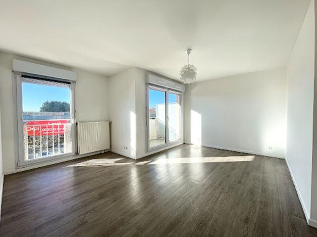 Location Appartement 2 pièces 43 m2 Guyancourt