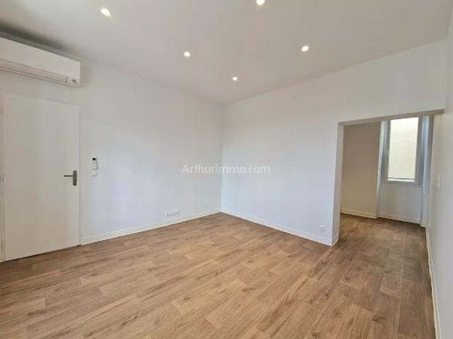 Location Appartement 2 pièces 43.81 m2 Le Luc