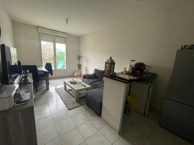 Location appartement 2 pièces, 43.00m², Blois