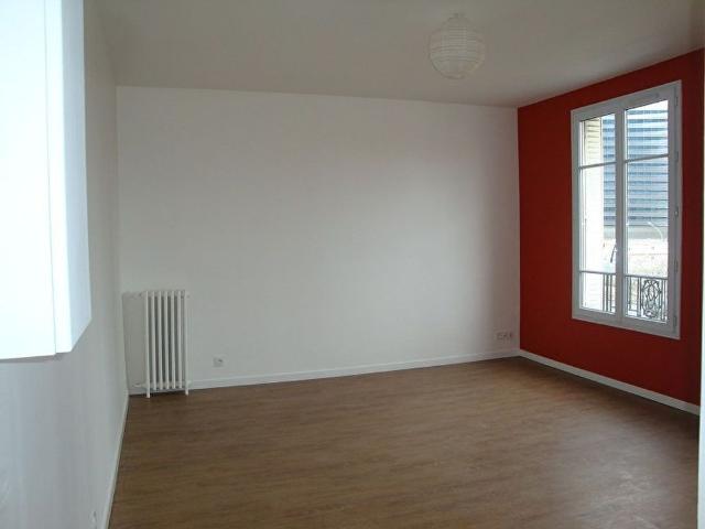Location appartement 2 pièces, 43.00m², Issy les Moulineaux