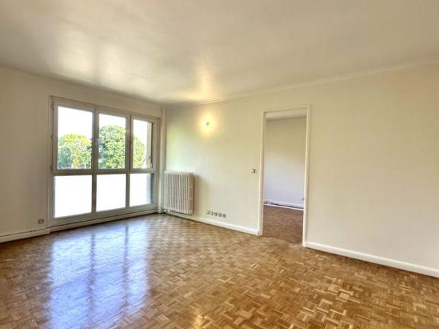 Location appartement 2 pièces, 43.00m², Villemomble