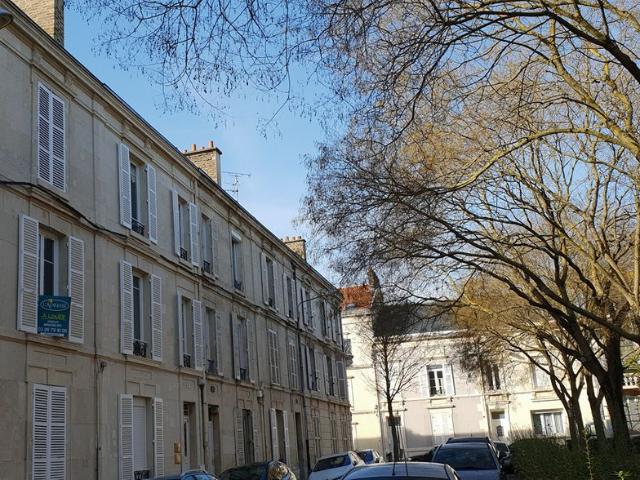 Location appartement 2 pièces, 43.10m², Reims