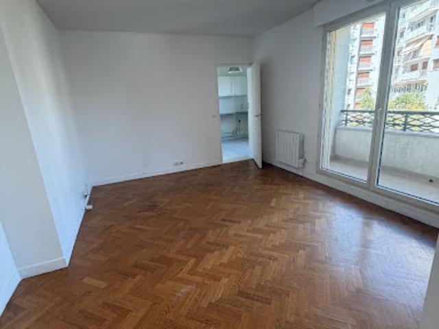 Location Appartement 2 pièces 43.15 m2 Paris 15ème