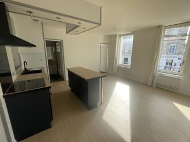 Location Appartement 2 pièces 43 m2 à Saint Quentin