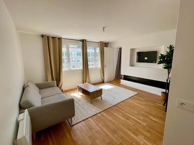 Location Appartement 2 pièces 43 m2 Courbevoie