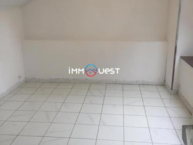 Location Appartement 2 pièces 43 m2 Mantes la Jolie