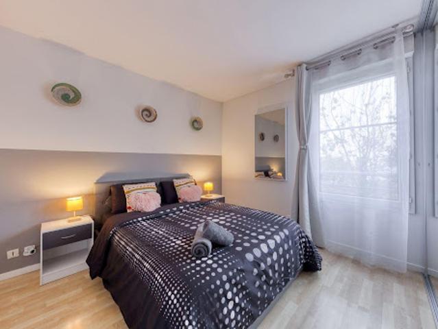Location Appartement 2 pièces 43 m2 Noisy le Grand