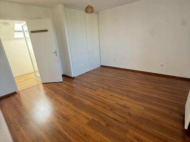 Location Appartement 2 pièces 43m²