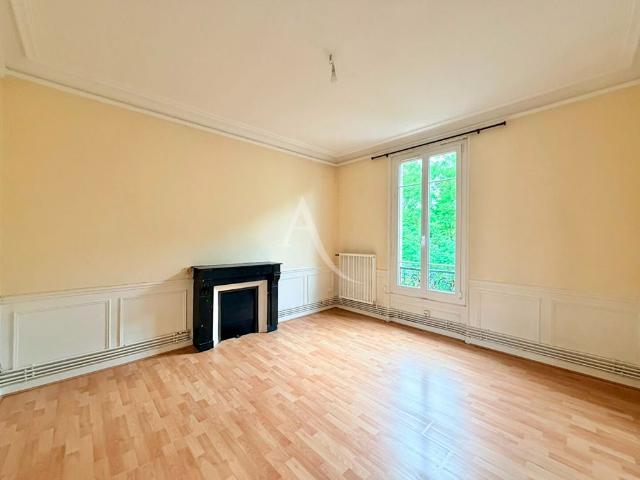Location Appartement 2 pièces 43m²
