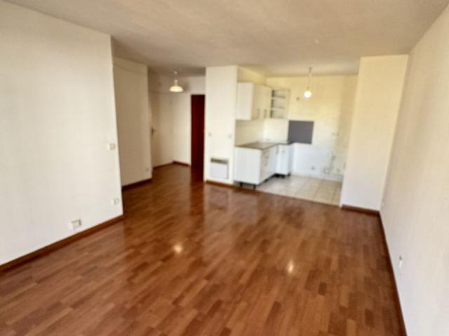 Location Appartement 2 pièces 43m² CLAYE SOUILLY 77410