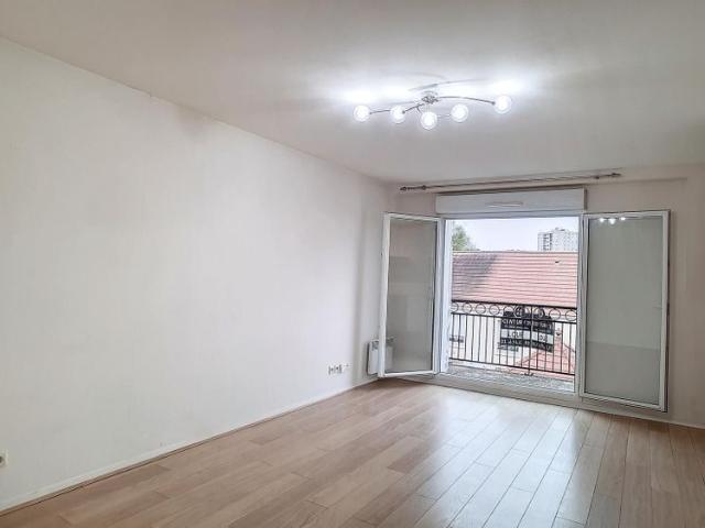 Location Appartement 2 pièces 43m² CREPY EN VALOIS 60800