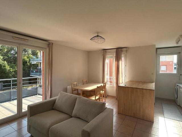 Location Appartement 2 pièces 43m² ALBI 81000