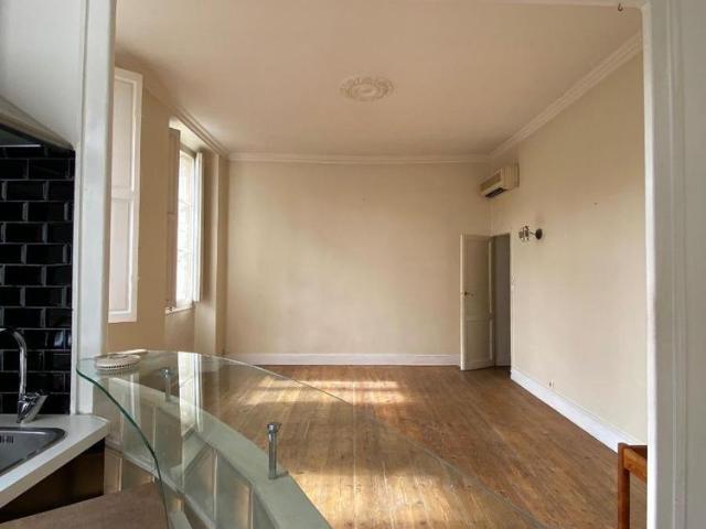 Location Appartement 2 pièces 43m² BORDEAUX 33000
