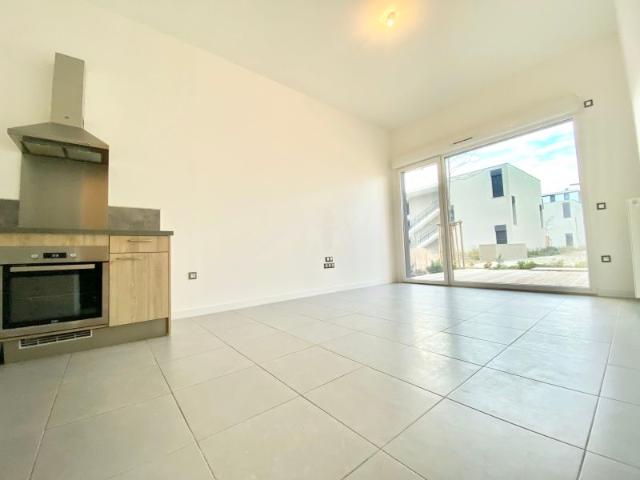 Location Appartement 2 pièces 43m² BALMA 31130