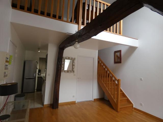 Location Appartement 2 pièces 43m² BEAUNE 21200