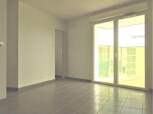 Location Appartement 2 pièces 43m² BLAGNAC 31700