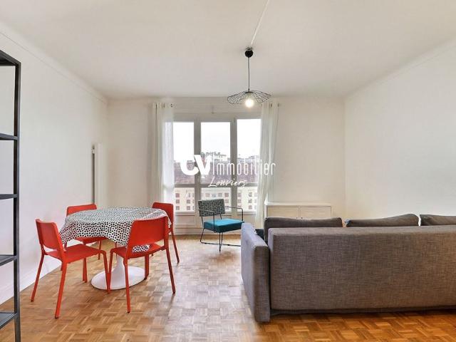 Location Appartement 2 pièces 43m² LOUVIERS 27400