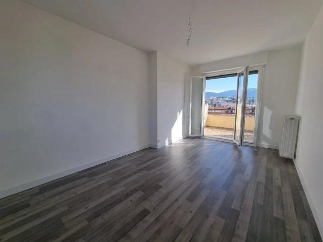 Location Appartement 2 pièces 43m² NICE 06000
