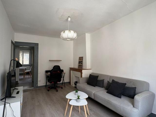 Location Appartement 2 pièces 43m² ST ETIENNE 42000