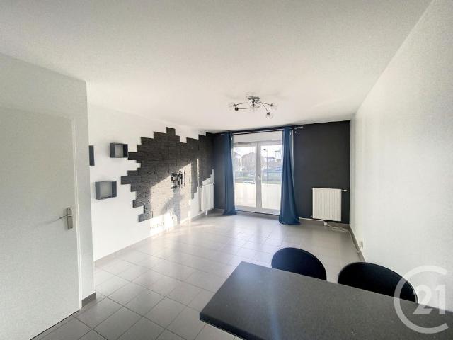 Location Appartement 2 pièces 43m² ST PIERRE DU PERRAY 91280