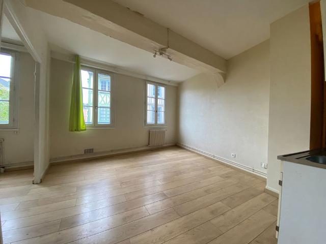Location Appartement 2 pièces 43m² ROUEN 76000