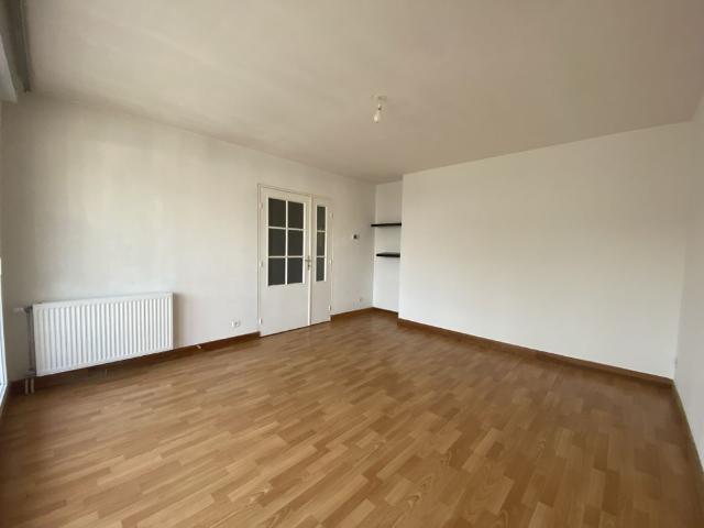 Location Appartement 2 pièces 43m² REIMS 51100