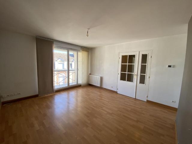 Location Appartement 2 pièces 43m² REIMS 51100