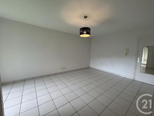 Location Appartement 2 pièces 43m² VILLENEUVE TOLOSANE 31270