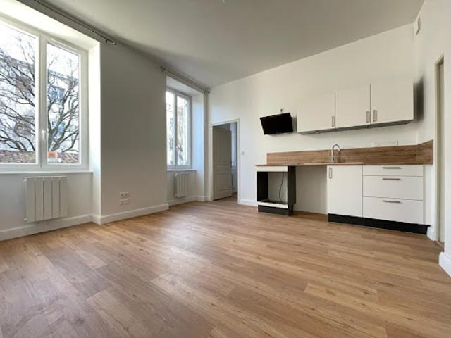 Location Appartement 2 pièces 40.95 m2 Saintes