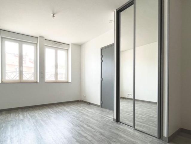 Location appartement 2 pièces, 40.00m², Darnieulles