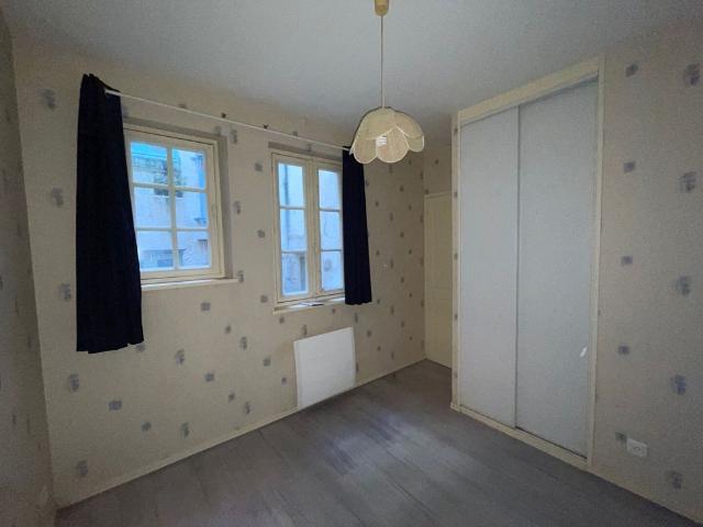 Location appartement 2 pièces, 40.00m², Fontenay le Comte