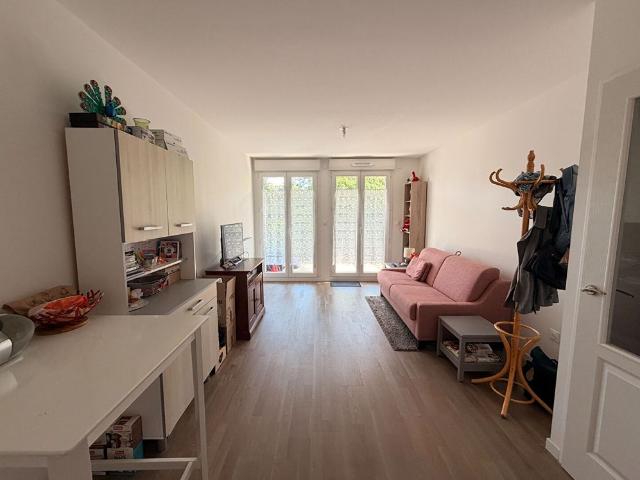 Location appartement 2 pièces, 40.02m², Le Plessis Robinson