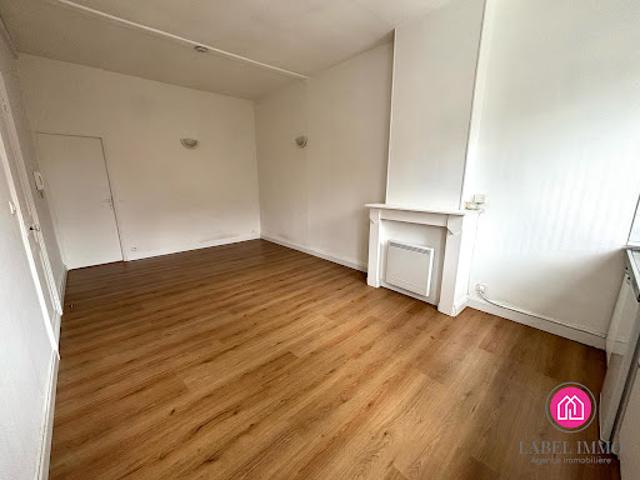 Location Appartement 2 pièces 40 m2 Valenciennes