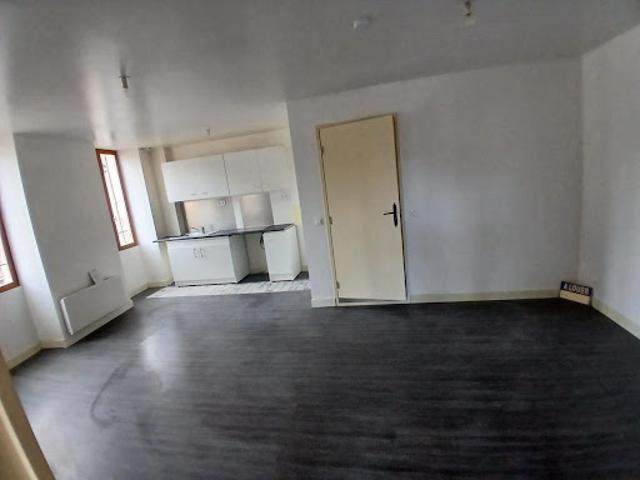 Location Appartement 2 pièces 40 m2 Vermenton