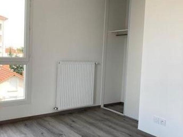 Location Appartement 2 pièces 40 m2 Villeurbanne