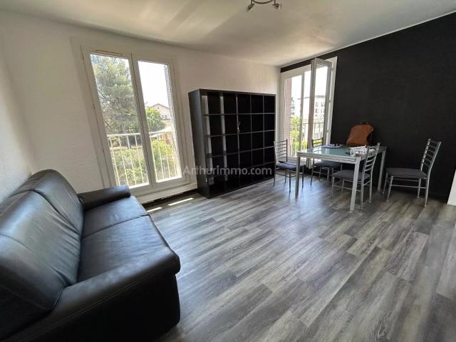 Location Appartement 2 pièces 40 m2 à Aubagne