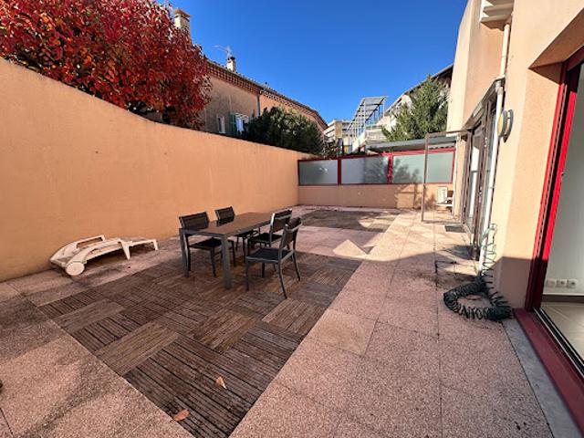 Location Appartement 2 pièces 40 m2 Aix en Provence