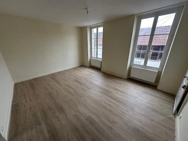 Location Appartement 2 pièces 40 m2 Briare