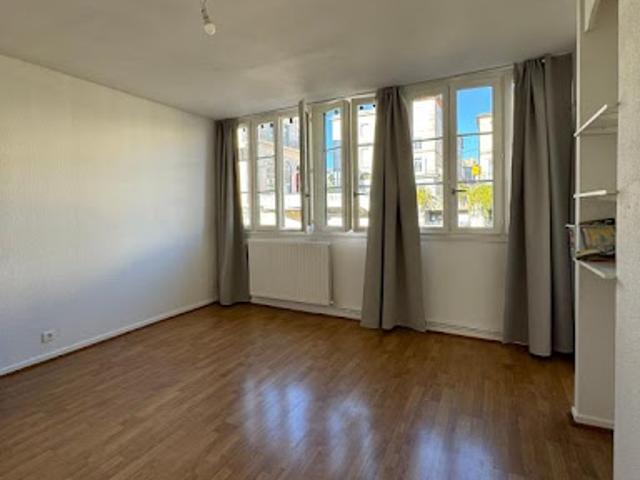 Location Appartement 2 pièces 40 m2 Castres