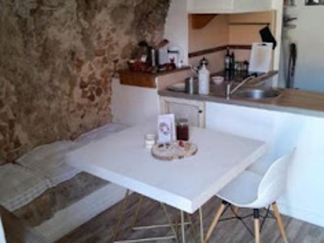 Location Appartement 2 pièces 40 m2 Coursegoules