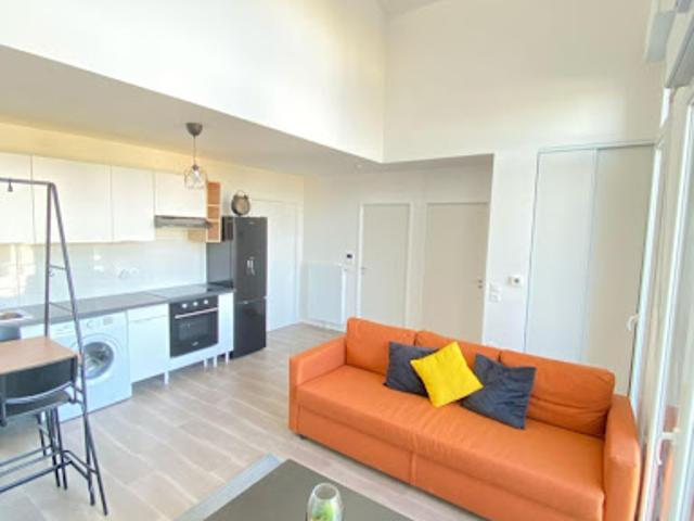 Location Appartement 2 pièces 40 m2 Évry Courcouronnes