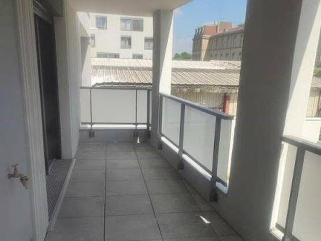Location Appartement 2 pièces 40 m2 Ivry sur Seine