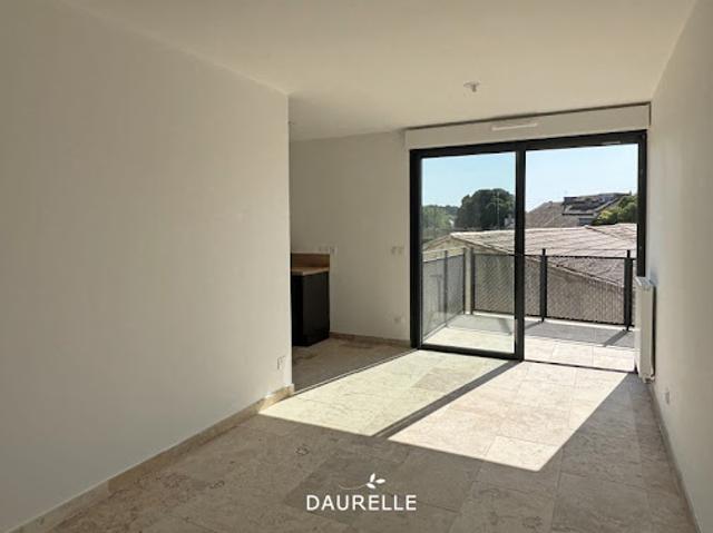 Location Appartement 2 pièces 40 m2 Saint Rémy de Provence