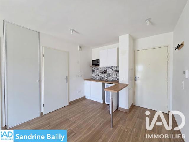 Location Appartement 2 pièces 40 m2 Sainte genevieve des bois