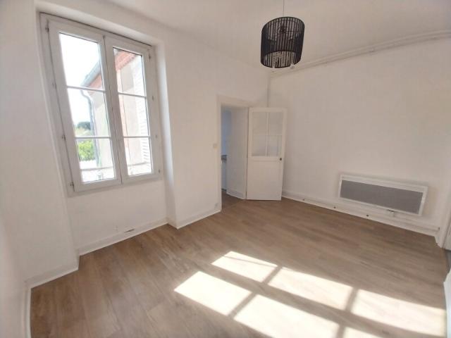 location appartement 2 pièces 40 m² orleans: t2 de 40.45 m² | 14423 durand montouché