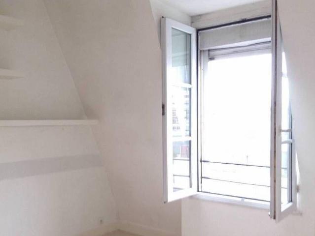 Location appartement 2 pièces 40 m² Paris 15E