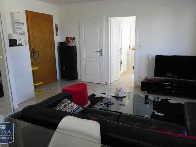 Location Appartement 2 pièces 40m² CHATEAUNEUF LES MARTIGUES 13220