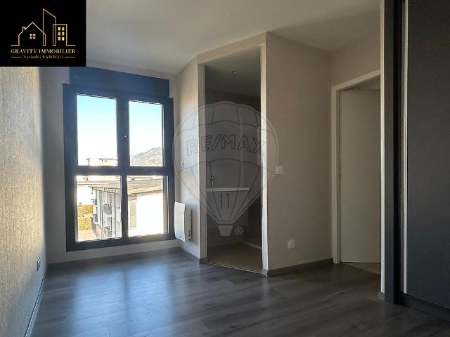 Location Appartement 2 pièces 40m² CLUSES 74300