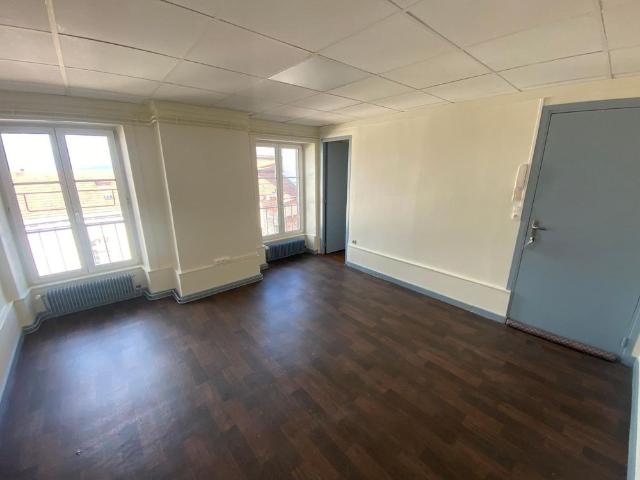 Location Appartement 2 pièces 40m² CLERMONT FERRAND 63000