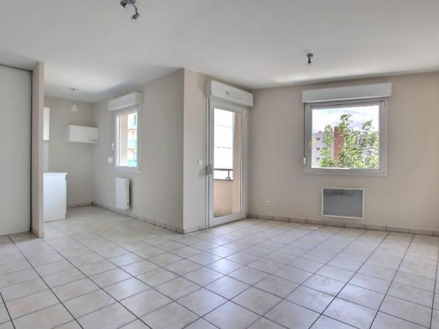 Location Appartement 2 pièces 40m² CLERMONT FERRAND 63000